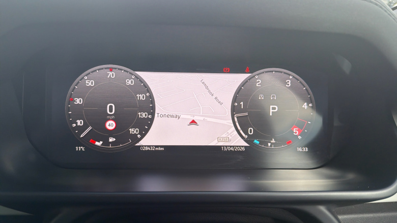 Land Rover Defender 3.0 D250 X-Dynamic SE 110 5dr Auto Diesel Estate